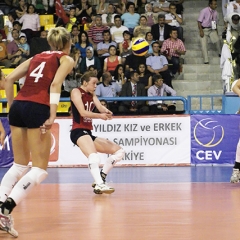 TUR 3 v 1 GBR (25-22, 23-25, 25-20, 25-22), CEV Women's European League 2009, Pool B (ELW-41), Mahmut Demir Spor Salonu, Suluova, Amasya, Turkey, Sat 20th June 2009